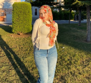 Rabia Türbanlı